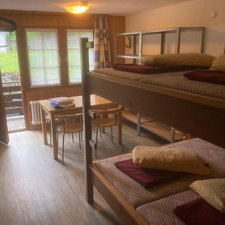 Camping Jungfrau Lauterbrunnen Oda fotoğraf
