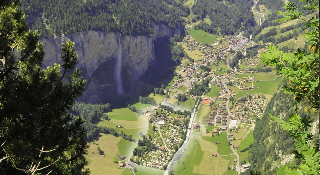 Camping Jungfrau Lauterbrunnen Dış mekan fotoğraf
