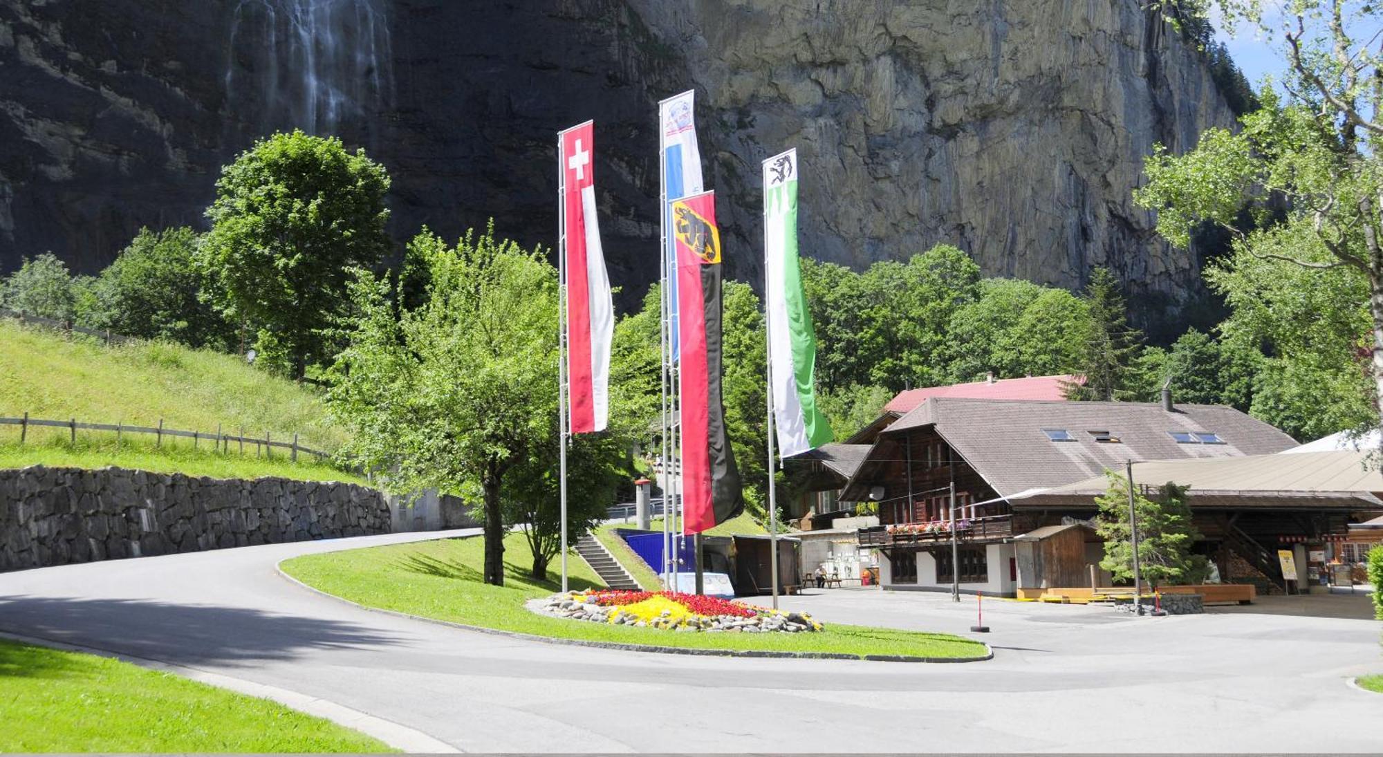 Camping Jungfrau Lauterbrunnen Oda fotoğraf